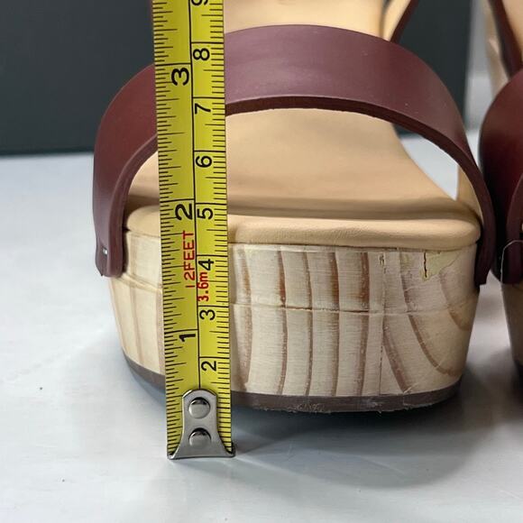 Nisolo Burgundy Leather Mules with Wooden Heel - Picture 7 of 13